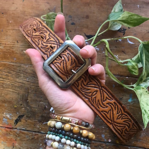 XXS - S, Hand Designed Cowhide Leather Belt - Picture 2 of 5